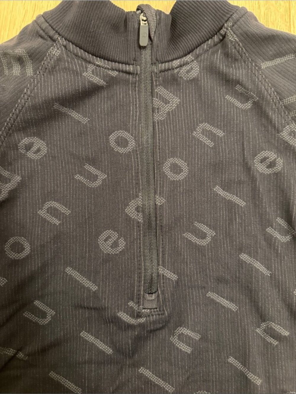 Lululemon Rest Less Cropped Half Zip Size 4 - Picture 5 of 7